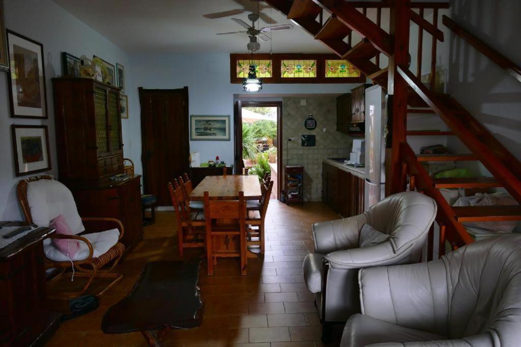 Pm 5 Via Sicilia Guest House Alghero Exteriér fotografie